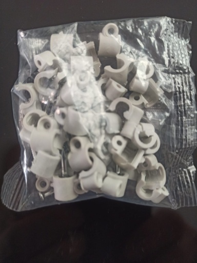 [545] GRAPA PLASTICA REDONDA #6 UTP DOBLE CH  X 50